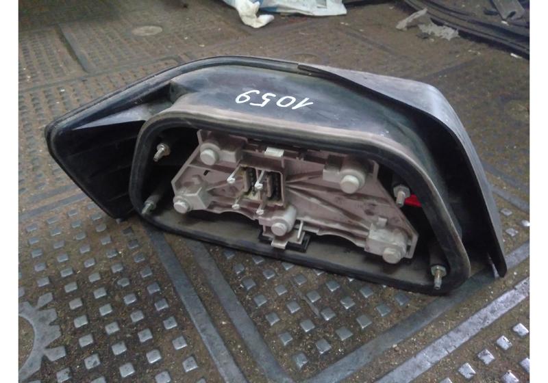 Фонарь задний правый Peugeot 605 