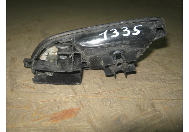 Ручка двери правой внутренняя Ford Focus 3