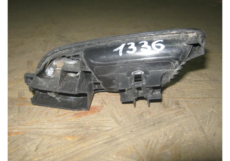 Ручка двери правой внутренняя Ford Focus 3