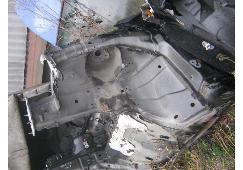 Лонжерон передний левый Ford Focus 3