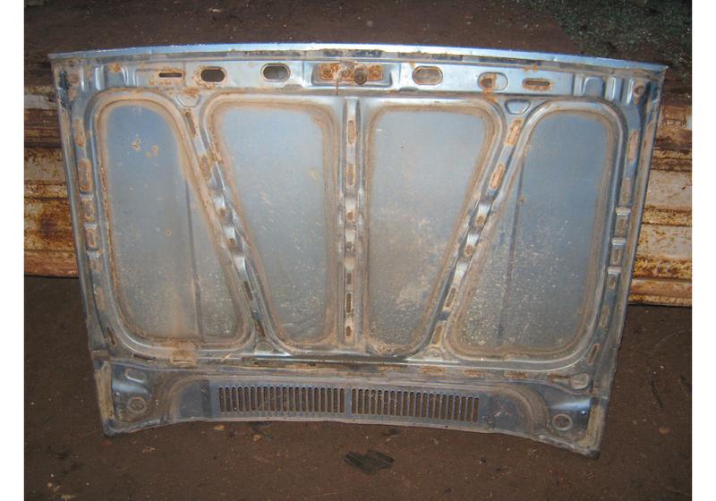 Капот Volkswagen Golf 1