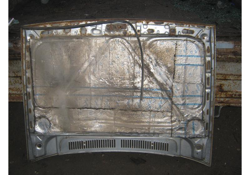 Капот Volkswagen Jetta 2