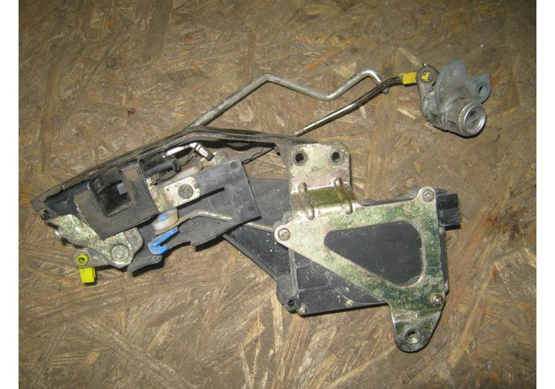 Замок двери передней правой Hyundai Accent 2 (+ТАГАЗ)