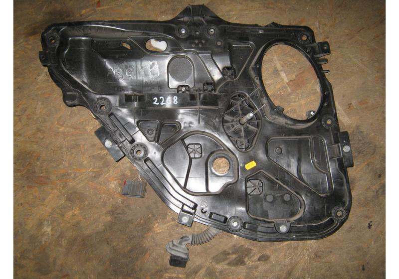 Стеклоподъемник механический задний левый Ford Fiesta 5