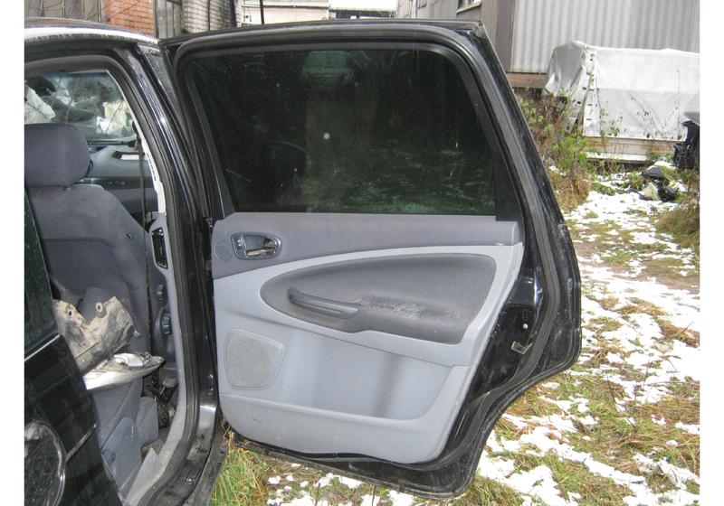 Дверь задняя правая Ford S-Max 1