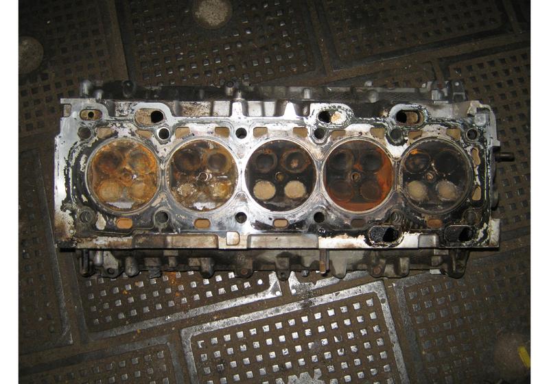 Головка блока цилиндров (ГБЦ) Ford S-Max 1