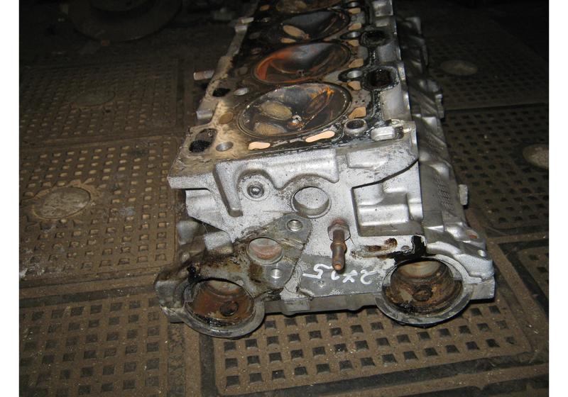 Головка блока цилиндров (ГБЦ) Ford S-Max 1