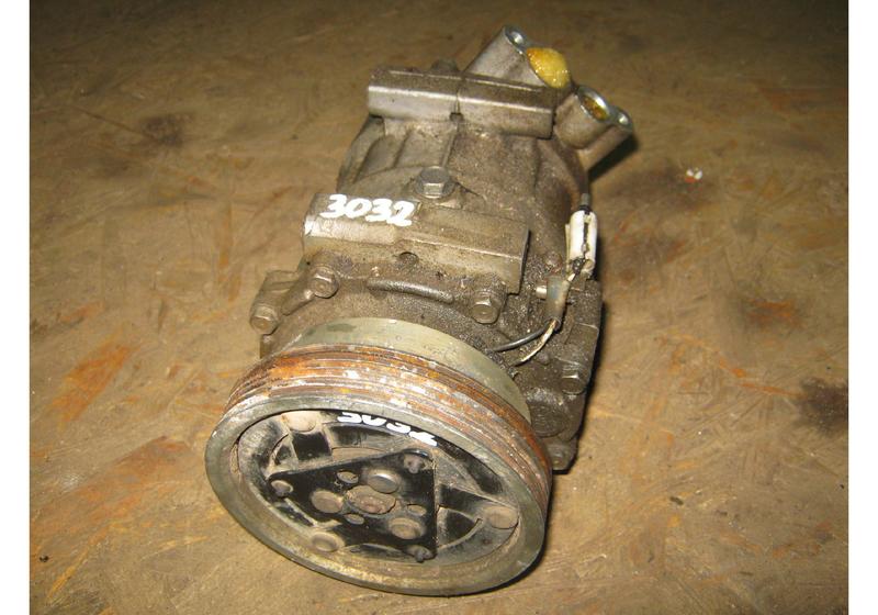 Компрессор кондиционера Nissan Almera G15