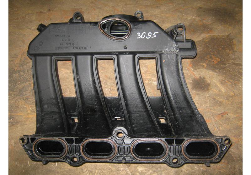 Впускной коллектор Nissan Almera G15