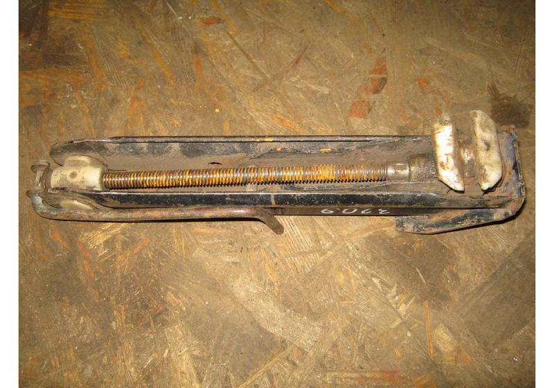 Домкрат Opel Astra F