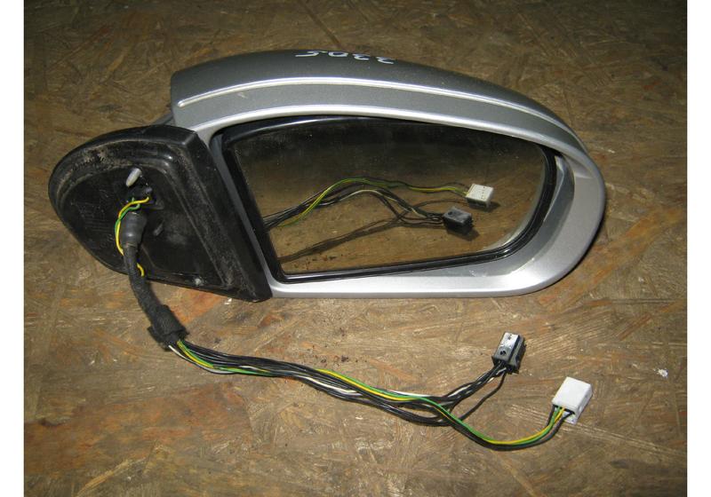 Зеркало правое Mercedes-Benz E-Класс W211