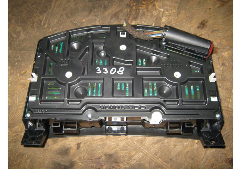 Панель приборов Opel Astra H