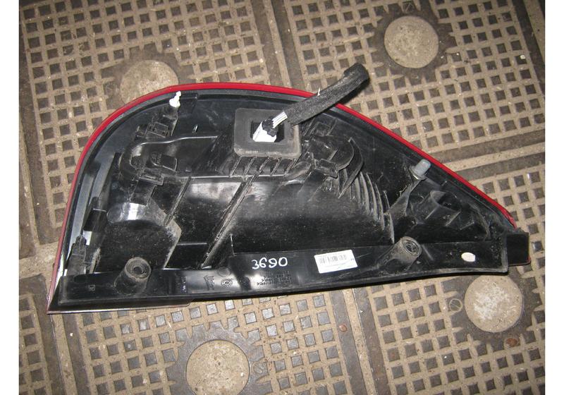 Фонарь задний правый наружный Renault Scenic 3