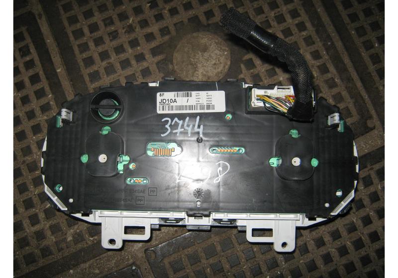Панель приборов Nissan Qashqai J10
