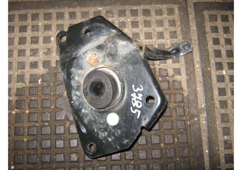 Опора КПП Peugeot 308 1