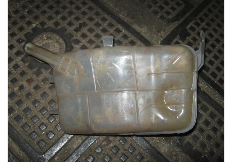 Расширительный бачок Renault Scenic 3
