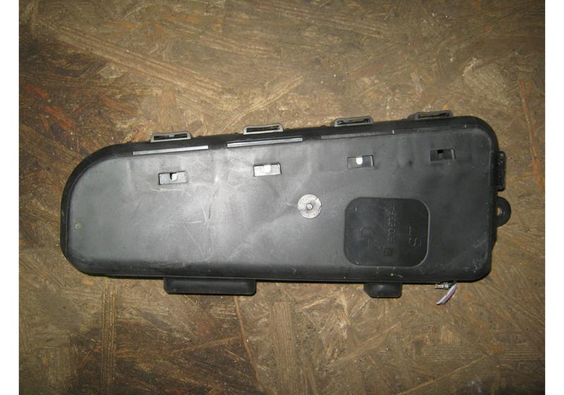 Подушка безопасности в сиденье правая Nissan Qashqai J10