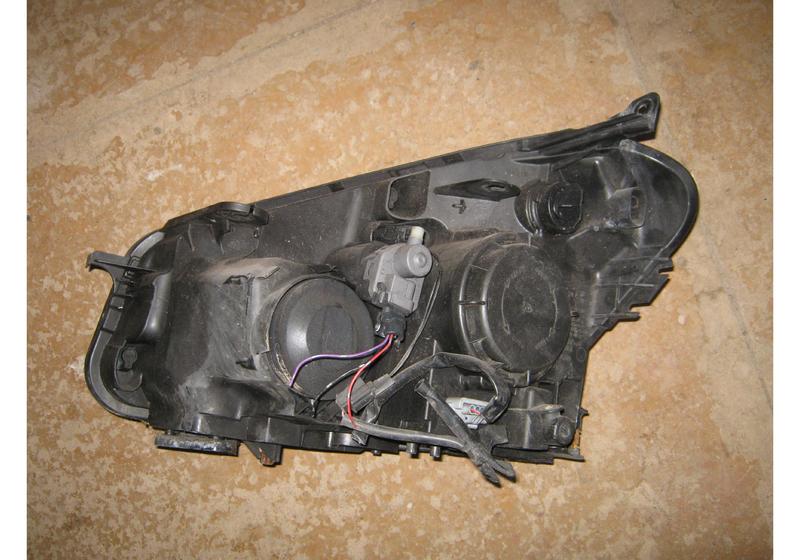Фара правая Nissan Qashqai J10