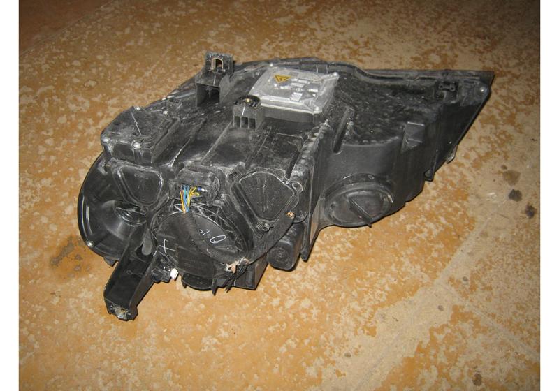 Фара правая BMW X5 E70