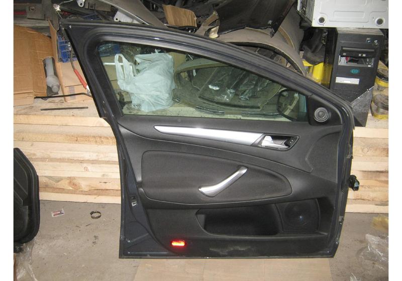 Дверь передняя левая Ford Mondeo 4