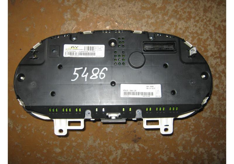Панель приборов Nissan Qashqai J10