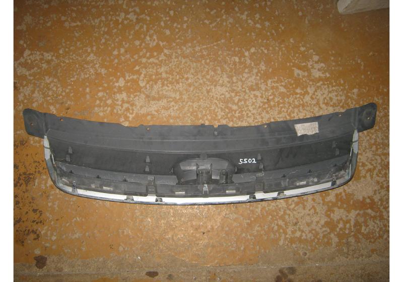 Решетка радиатора Ford Kuga 1