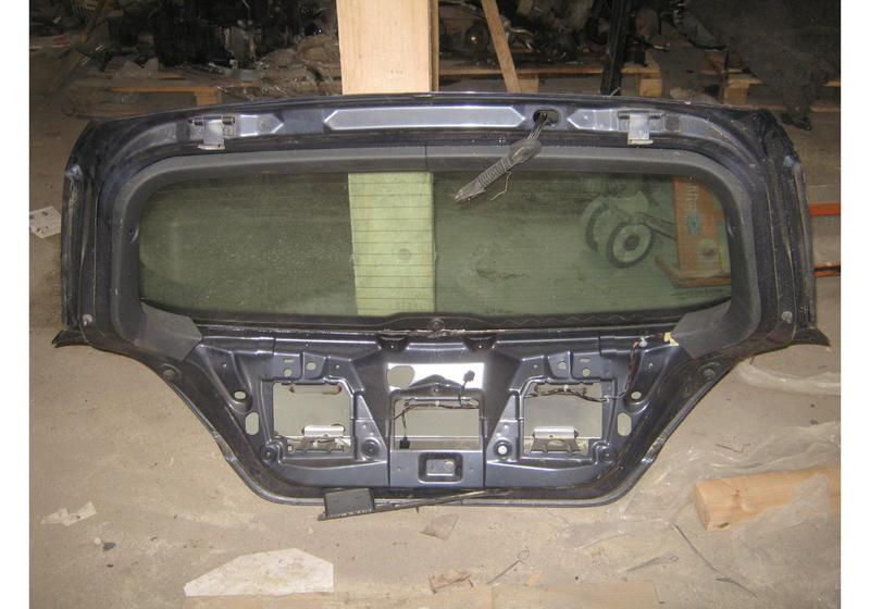 Дверь багажника Opel Astra H