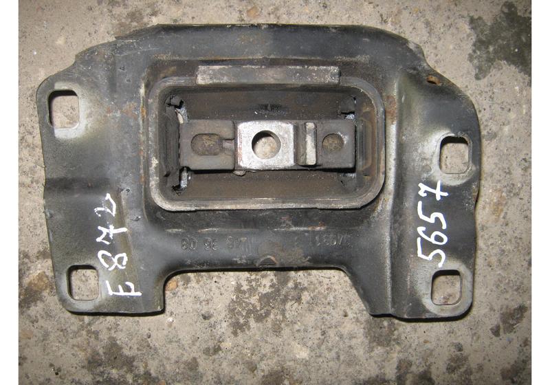 Опора КПП Ford Kuga 1