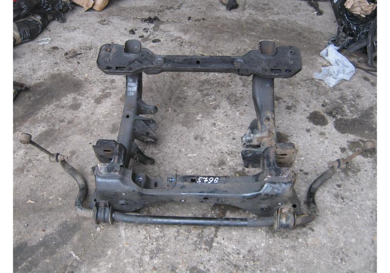 Подрамник передний Jeep Grand Cherokee WH WK