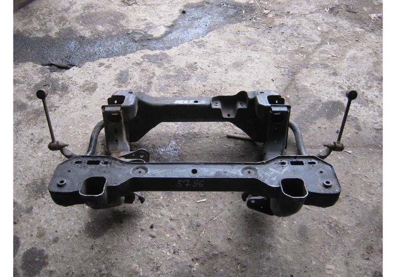 Подрамник передний Jeep Grand Cherokee WH WK