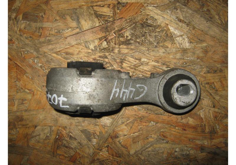 Опора двигателя Nissan Qashqai J10