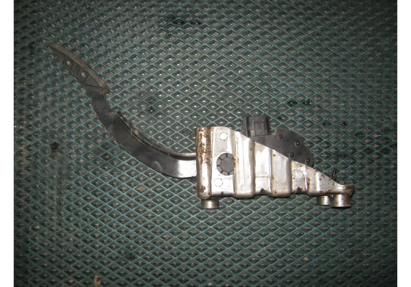 Педаль газа Land Rover Discovery 3