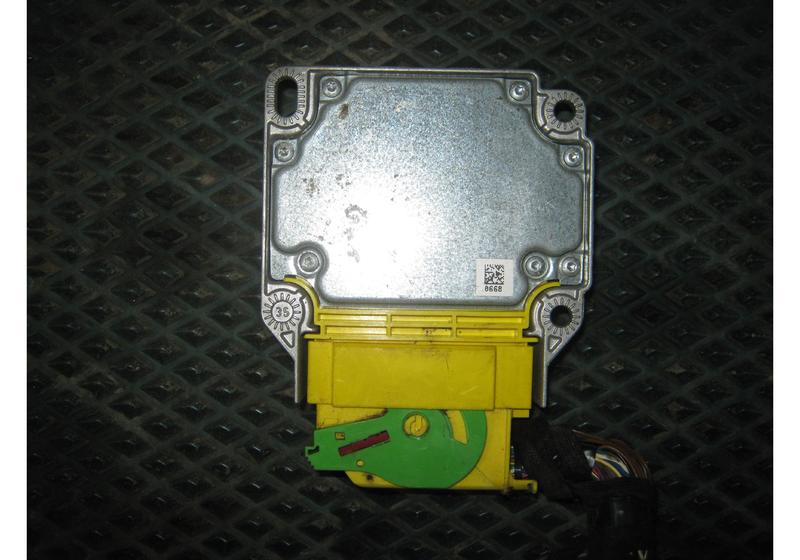 Блок SRS Audi A4 B7