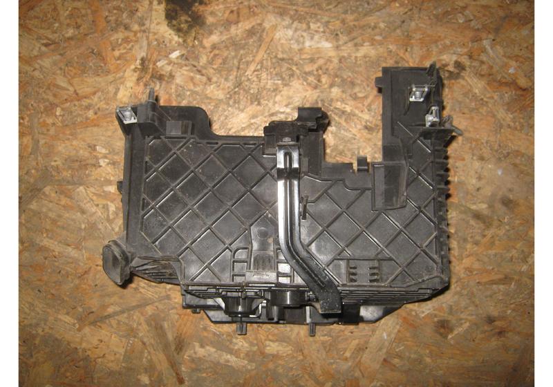 Крепление АКБ Renault Scenic 3