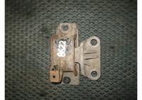 Опора КПП Opel Corsa D