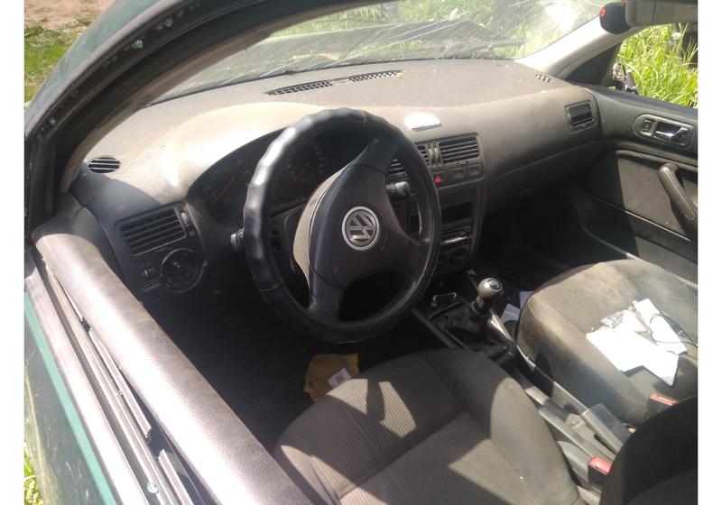 Запчасти Volkswagen Bora 1.6 MT (100 л.с.)