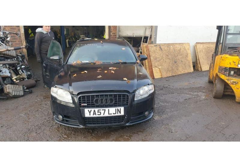 Запчасти Audi A4 2.0 TDI MT (170 л.с.)