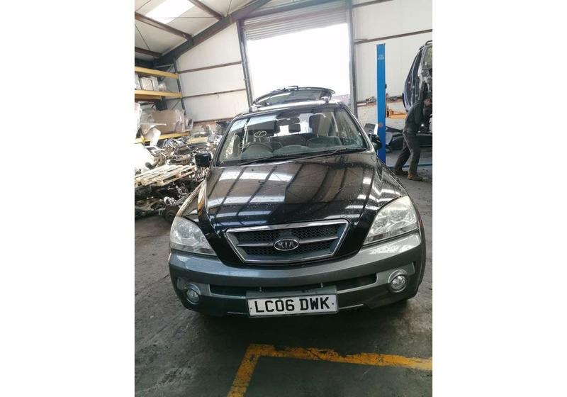 Запчасти Kia Sorento 2.5 CRDi AWD MT (140 л.с.)