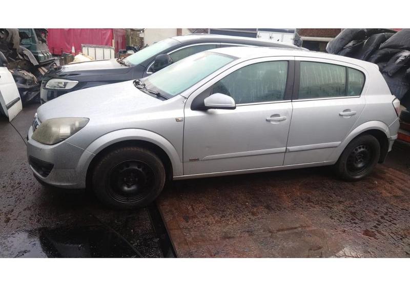 Opel Astra, 2005