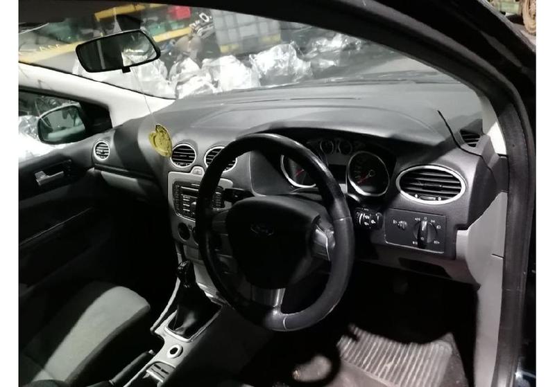 Запчасти Ford Focus 1.6 MT (101 л.с.)