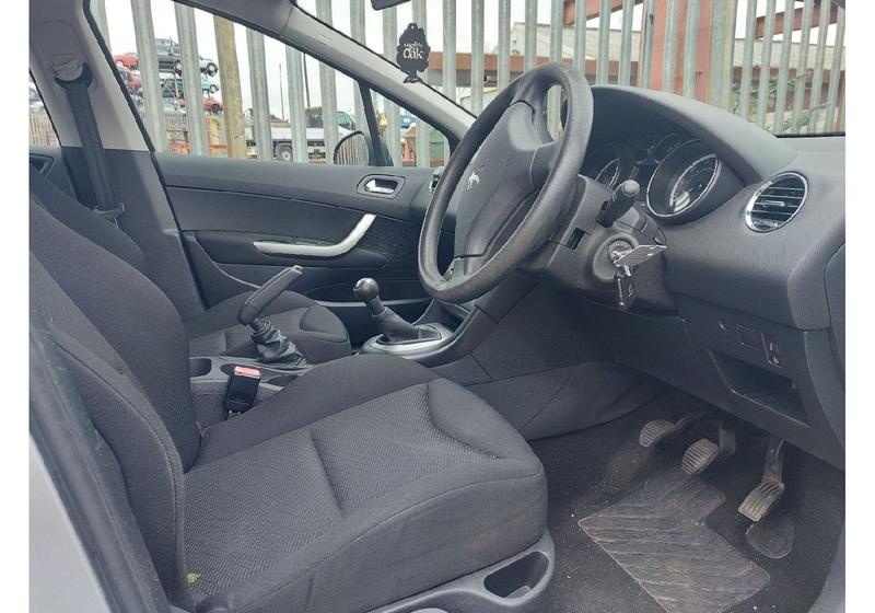 Запчасти Peugeot 308 1.6 VTi MT (120 л.с.)