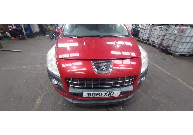 Запчасти Peugeot 3008 1.6 HDi MT (110 л.с.)