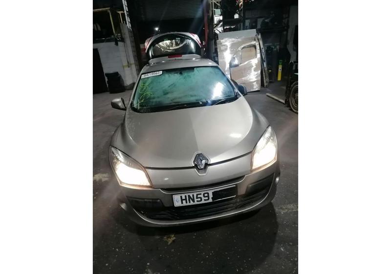 Запчасти Renault Megane 1.5 dCi MT (90 л.с.)