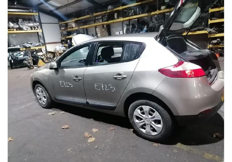 Запчасти Renault Megane 1.5 dCi MT (90 л.с.)